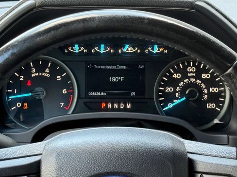 Used 2019 Ford F150 XLT w/ Equipment Group 302A Luxury AWD/4WD image 33