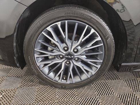 Used 2023 Kia Forte GT-Line w/ GT-Line Premium Package FWD image 34