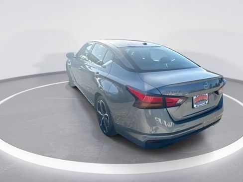 Used 2024 Nissan Altima 2.5 SR FWD image 7