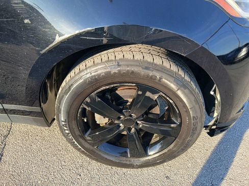 Used 2018 Land Rover Range Rover Velar S AWD/4WD image 19