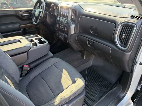 Used 2020 Chevrolet Silverado 1500 LT w/ All-Star Edition image 26