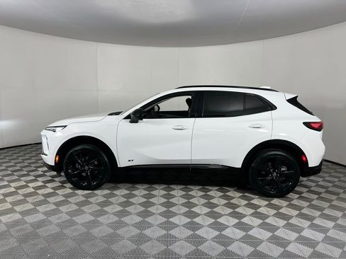 Used 2025 Buick Envision Sport Touring image 10