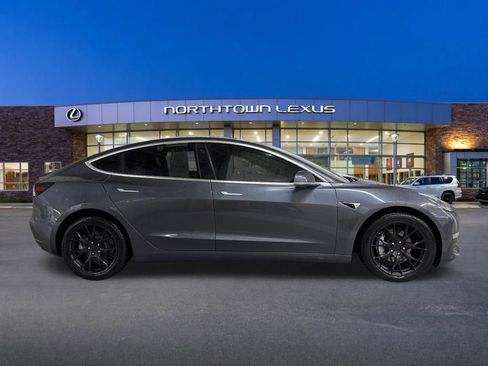 Used 2018 Tesla Model 3 Long Range AWD/4WD image 19