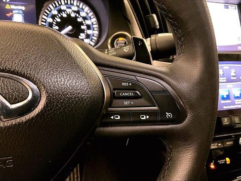 Used 2018 INFINITI Q50 Red Sport 400 w/ Sensory Package (Sport) image 18