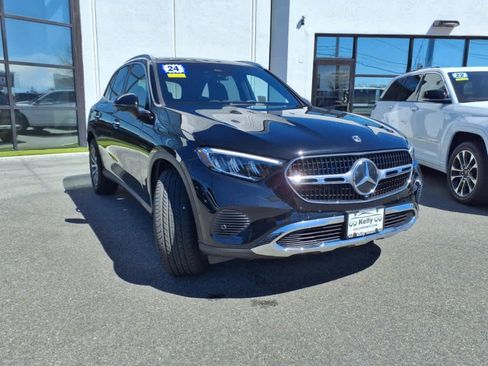Used 2024 Mercedes-Benz GLC 300 GLC 300 image 3