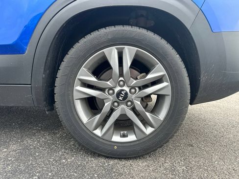 Used 2021 Kia Seltos S AWD/4WD image 7