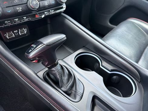 Used 2024 Dodge Durango GT RWD image 34
