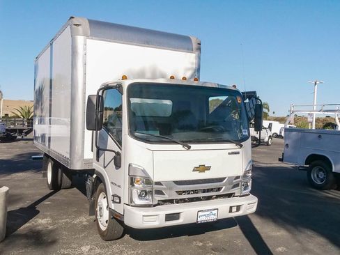 New 2024 Chevrolet Low Cab Forward image 3