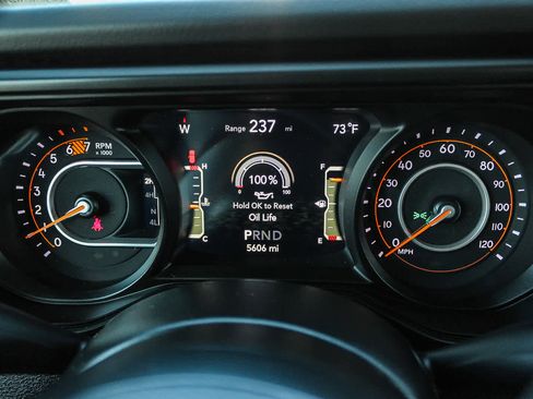 Used 2026 Jeep Wrangler Unlimited Rubicon AWD/4WD image 22
