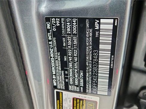 Used 2025 Mercedes-Benz GLS 450 GLS 450 image 69