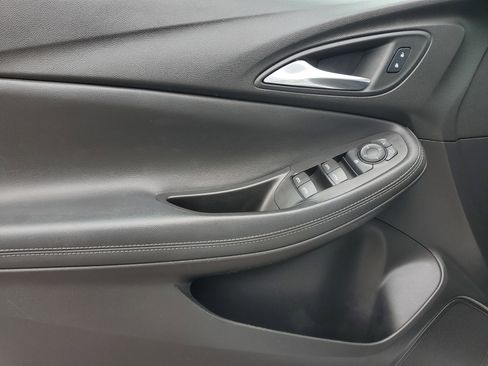 Used 2023 Buick Encore GX Preferred image 17