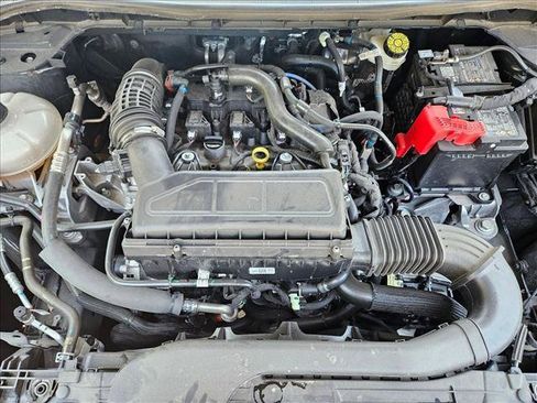 Used 2025 Ford Escape ST-Line FWD image 22