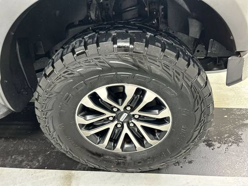 Used 2020 Ford F150 Raptor w/ Equipment Group 801A Mid AWD/4WD image 8