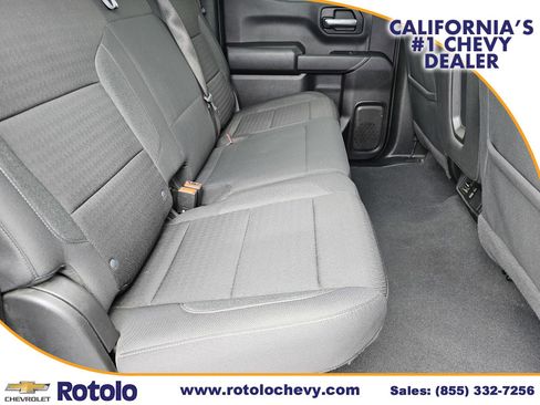 Used 2024 Chevrolet Silverado 1500 Custom Trail Boss w/ Turbomax Blackout Package AWD/4WD image 18