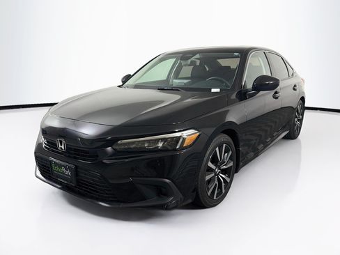 Used 2023 Honda Civic EX image 3