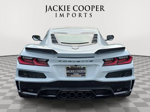 Used 2023 Chevrolet Corvette Z06 RWD image 6
