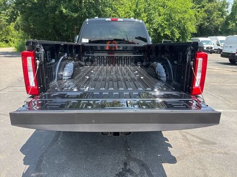 New 2026 Ford F250 XLT w/ FX4 Off-Road Package AWD/4WD image 14