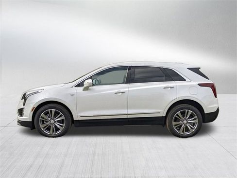 New 2025 Cadillac XT5 Premium Luxury image 8