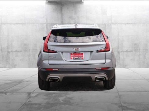 Used 2023 Cadillac XT4 Premium Luxury AWD/4WD image 6