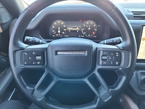 Used 2023 Land Rover Defender 110 X AWD/4WD image 9
