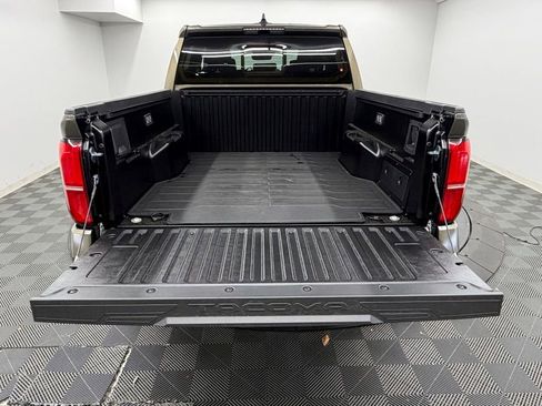 New 2026 Toyota Tacoma TRD Off-Road AWD/4WD image 14