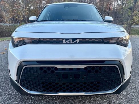 Used 2024 Kia Soul LX w/ Option Group 015 image 10