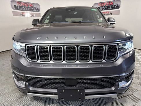 Used 2022 Jeep Wagoneer Series II AWD/4WD image 9
