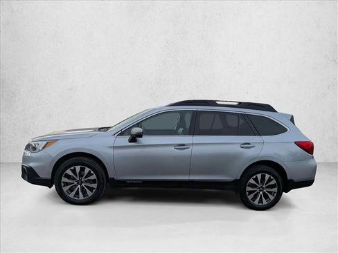 Used 2017 Subaru Outback 2.5i Limited image 9