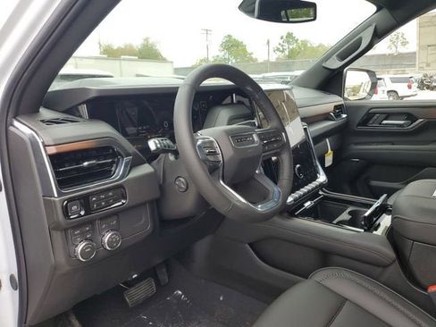 New 2026 GMC Yukon XL Denali w/ Sun & Power Step Package image 20