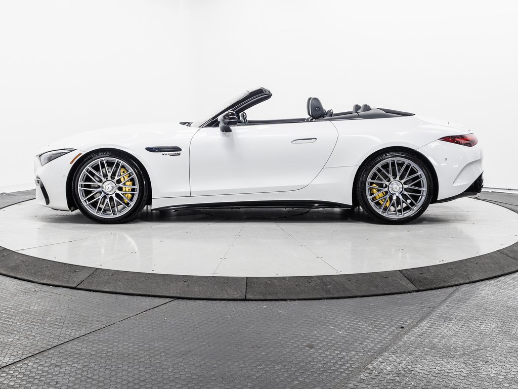 Used 2022 Mercedes-Benz SL 55 AMG 4MATIC w/ Driver Assistance Package image 5