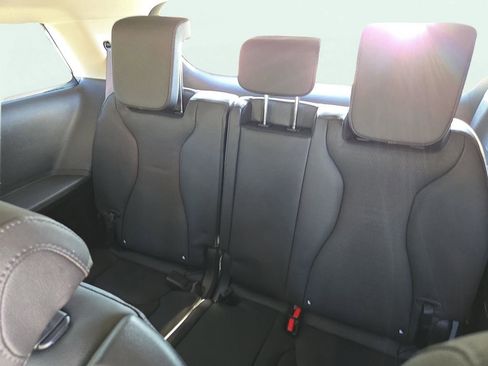 New 2026 Kia Carnival SX Prestige image 21