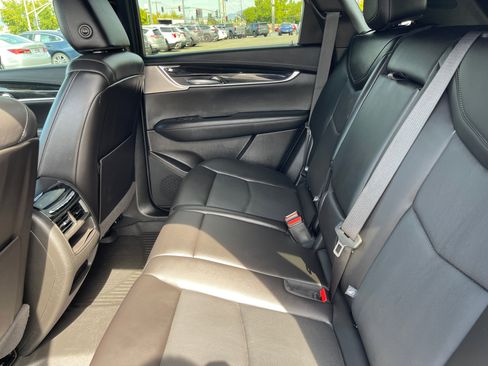 Used 2021 Cadillac XT5 Premium Luxury image 19
