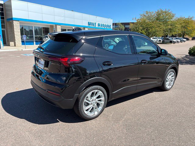 New 2027 Chevrolet Bolt LT w/ Comfort Package FWD image 11