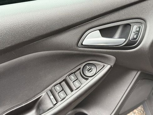 Used 2018 Ford Focus SE image 10