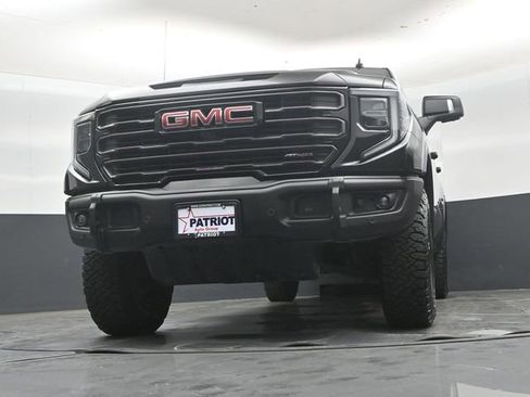 Used 2024 GMC Sierra 1500 AT4X image 44