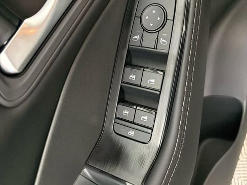 New 2026 Nissan Rogue SV AWD/4WD image 23