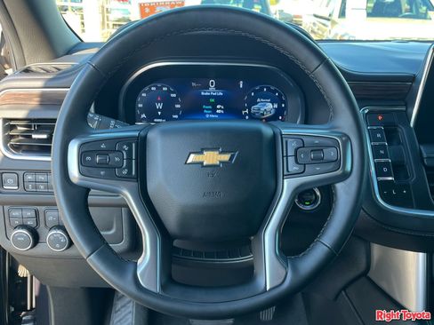 Used 2023 Chevrolet Tahoe LT w/ Luxury Package AWD/4WD image 22