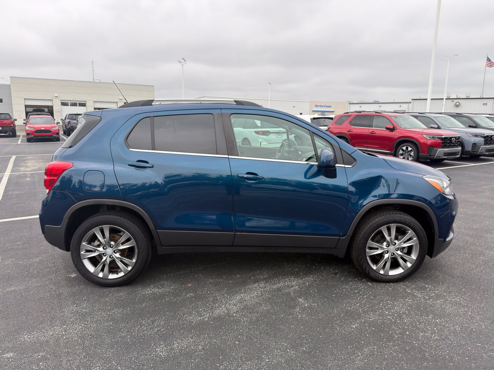 Used 2019 Chevrolet Trax LT w/ True North Edition AWD/4WD image 7