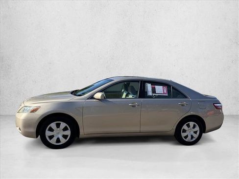 Used 2007 Toyota Camry CE FWD image 4