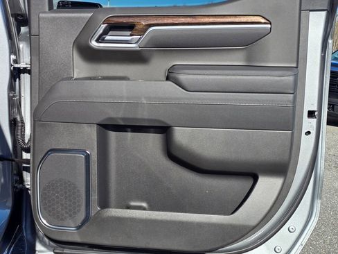 New 2026 GMC Sierra 1500 Elevation image 38