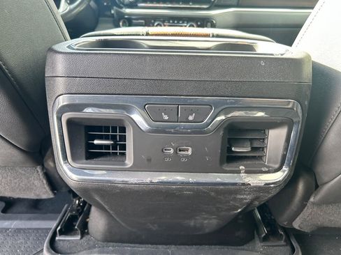 Used 2024 Chevrolet Silverado 1500 High Country image 25