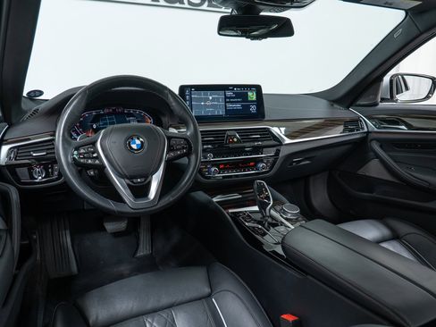 Used 2021 BMW 540i xDrive 540i xDrive w/ Premium Package image 16