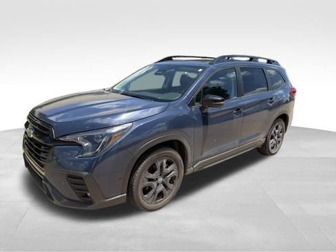 Used 2023 Subaru Ascent Onyx Edition AWD/4WD image 8