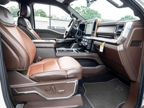 Used 2024 Ford F350 King Ranch AWD/4WD image 50