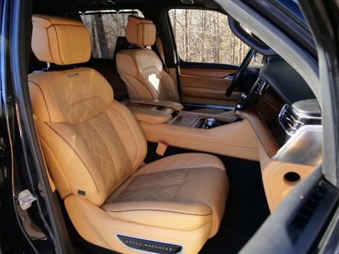 Used 2022 Jeep Grand Wagoneer Series III w/ Rear Seat Video Group 1 image 51