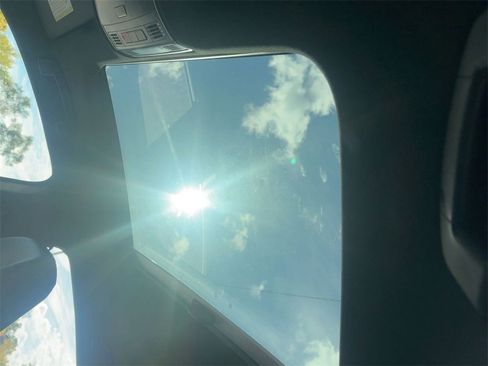 Used 2021 Volkswagen Jetta R-Line w/ R-Line Cold Weather Package image 13