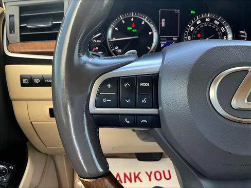 Used 2017 Lexus LX 570 4WD w/ Luxury Package image 13