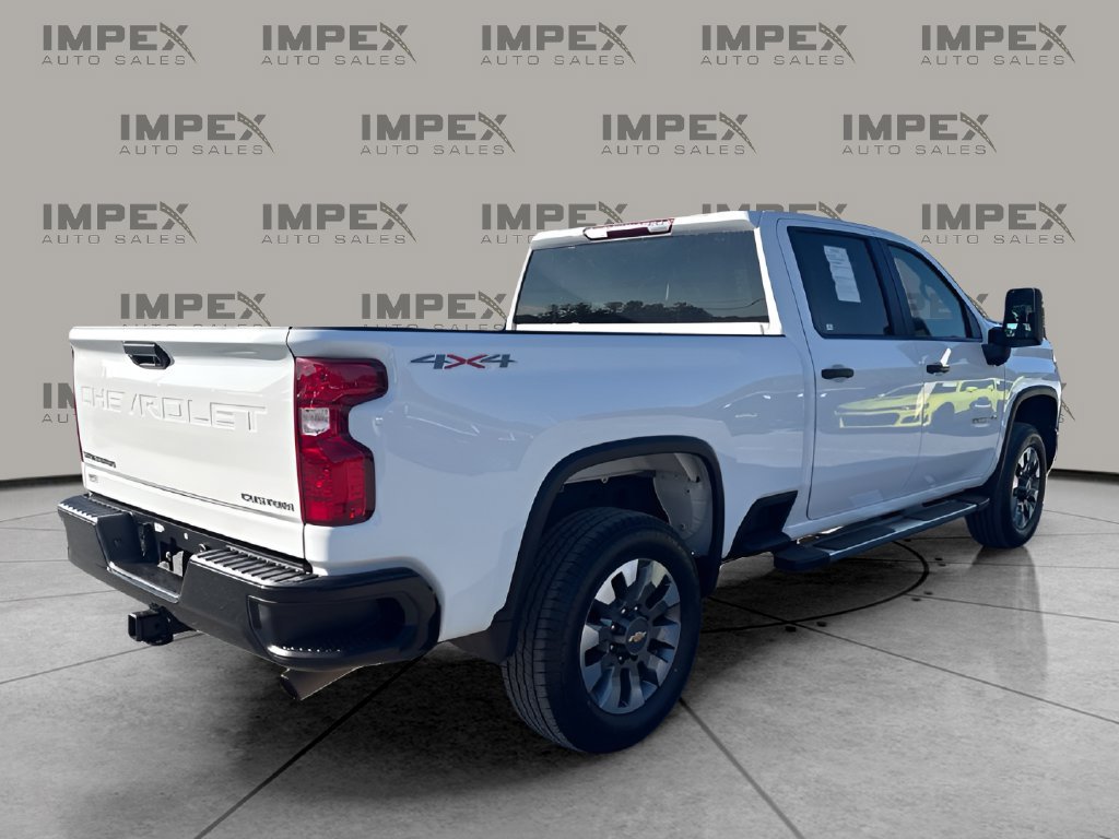 Used 2024 Chevrolet Silverado 2500 Custom w/ Snow Plow Prep/Camper Package AWD/4WD image 5