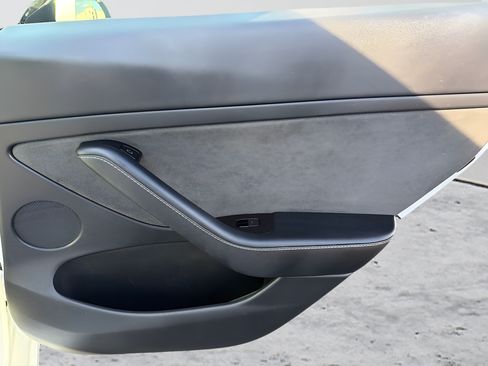 Used 2021 Tesla Model 3 Standard Range Plus RWD image 26