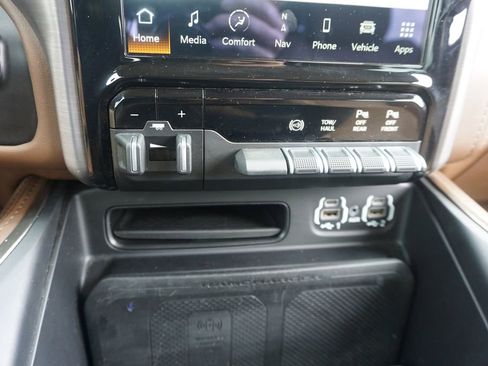 Used 2022 RAM 2500 Limited AWD/4WD image 13